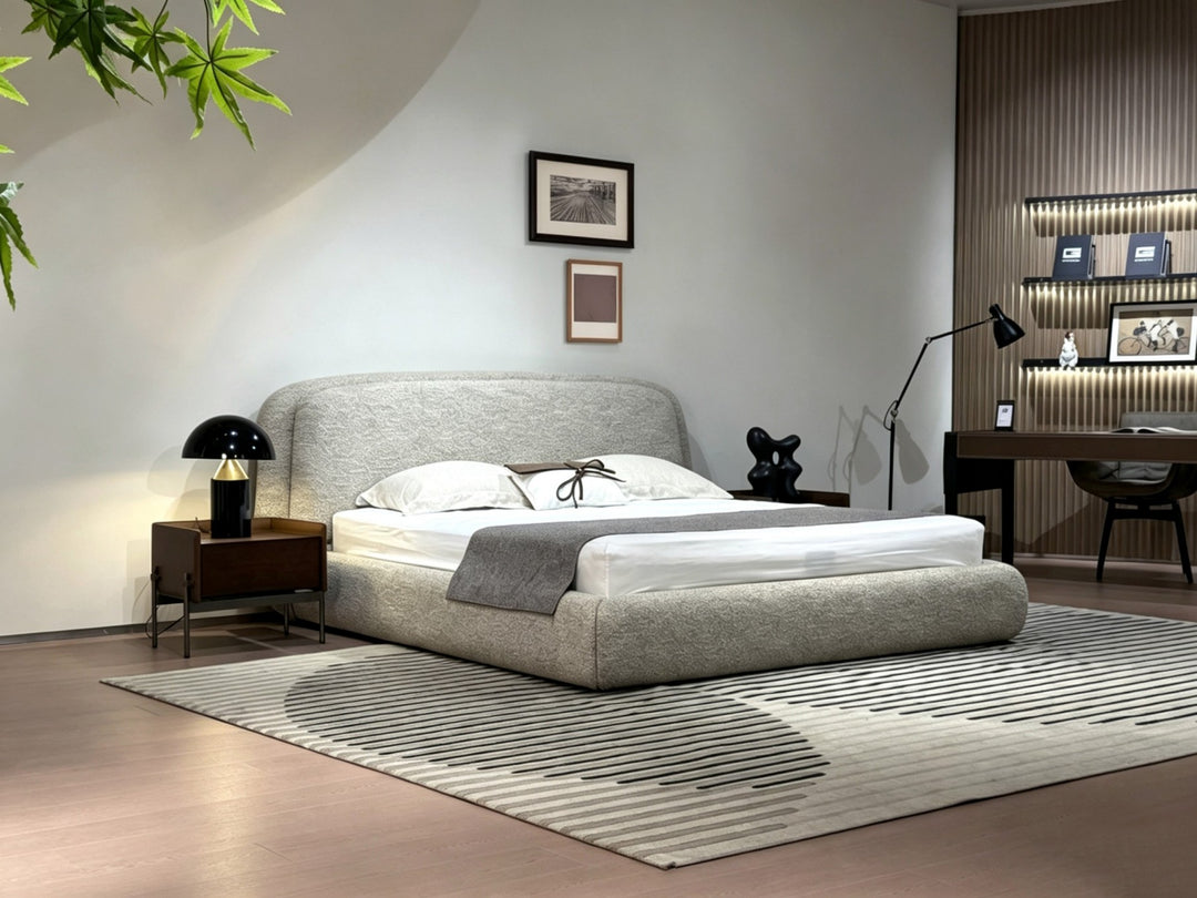 GC2543 Upholstered Bed