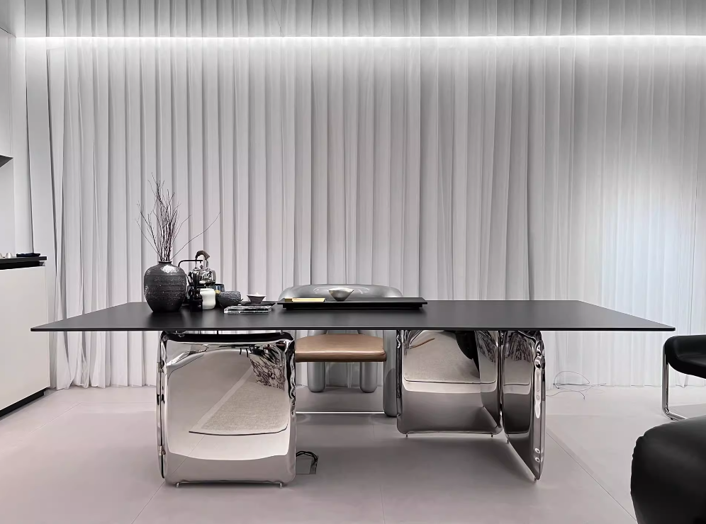 DT1288 Dining Table gallery image 2