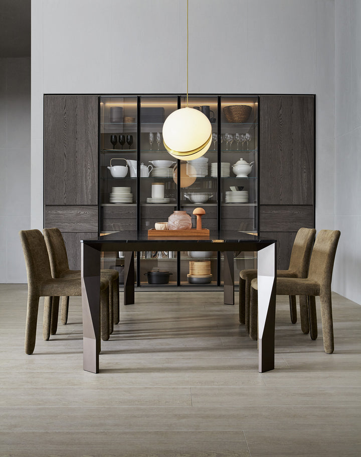 DT752 Dining Table