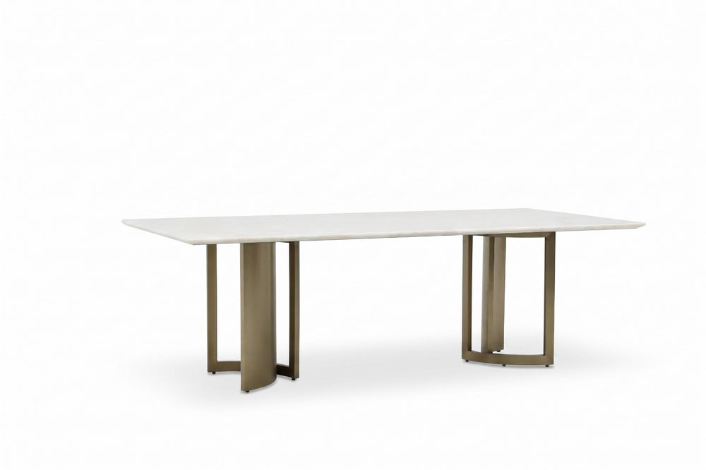 DT942 Dining Table