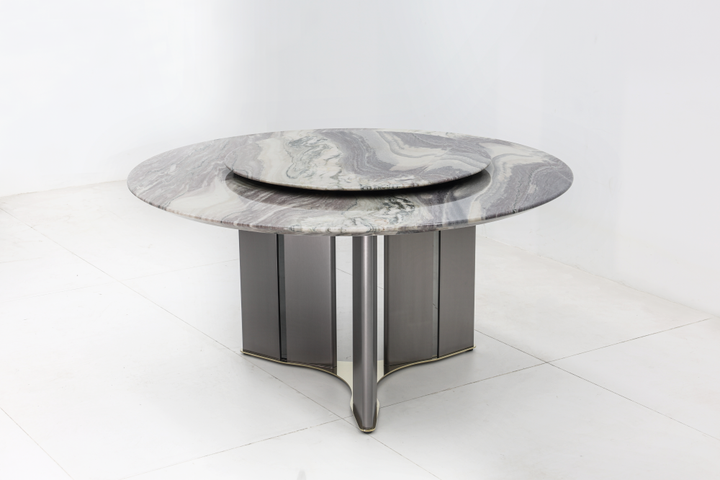 DT945 Table