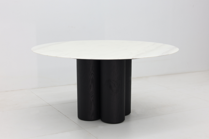 DT946 Table