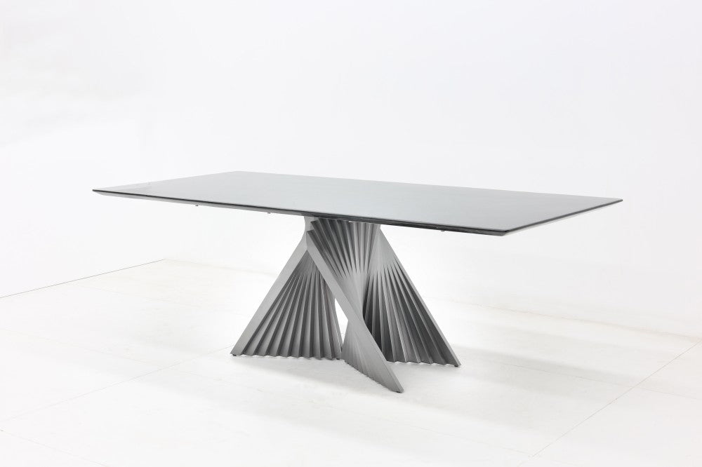 DT957 Table