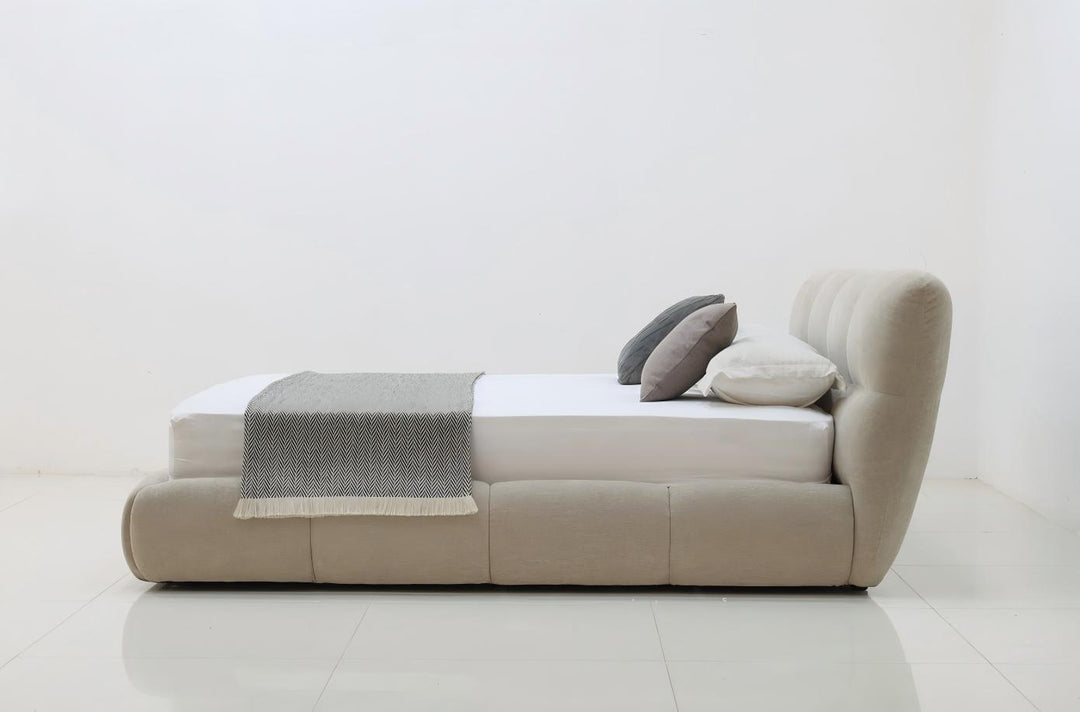 GC2537 Upholstered Bed gallery image 3