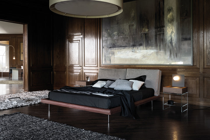 GC2225 Upholstered Bed