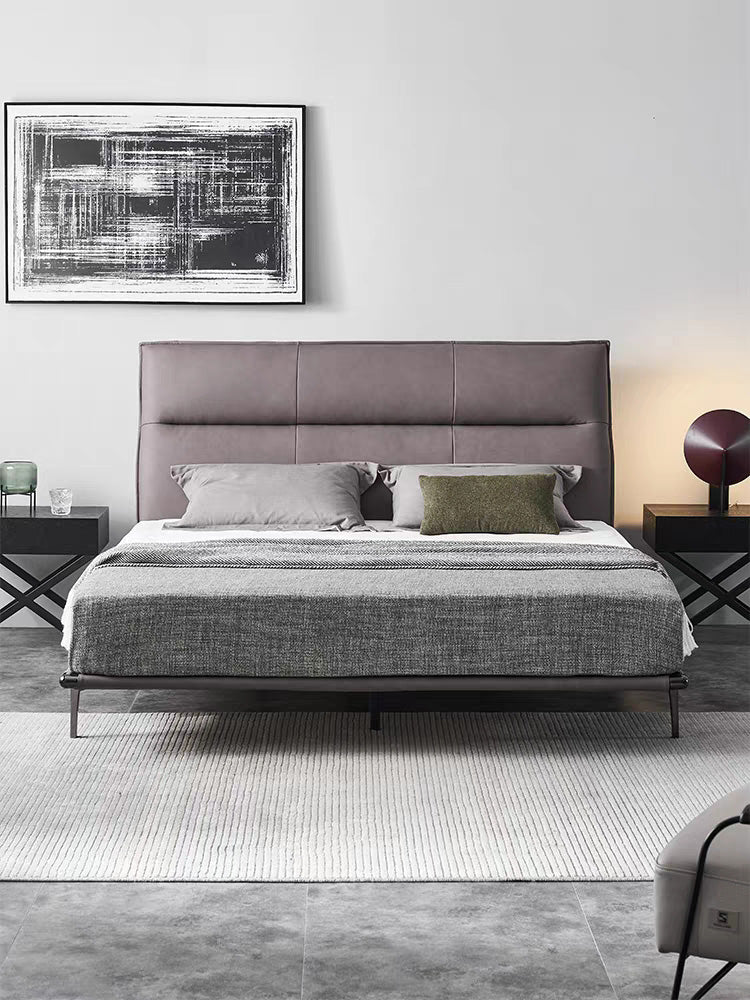 GC2247 Upholstered Bed