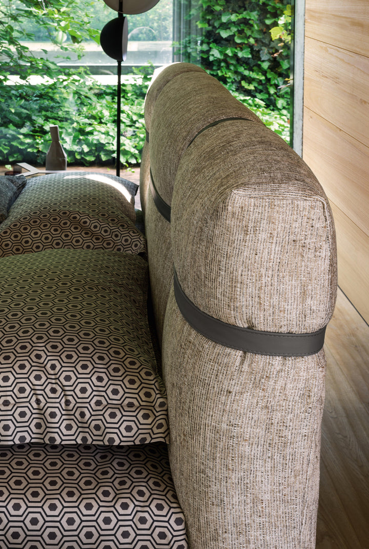 GC2349 Upholstered Bed gallery image 5
