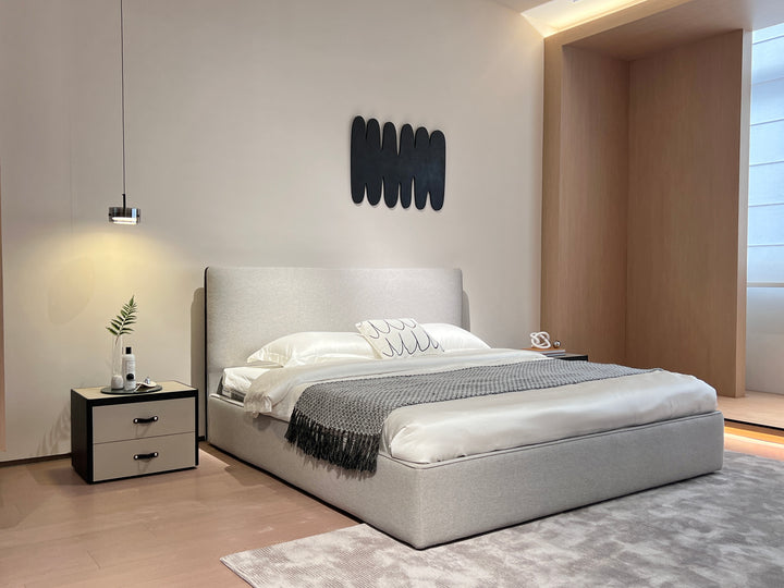 GC2408 Upholstered Bed