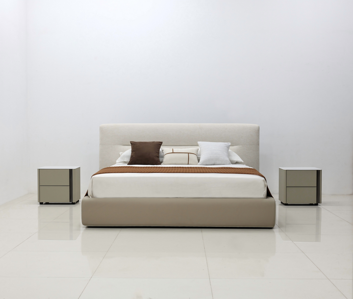 GC2545 Upholstered Bed