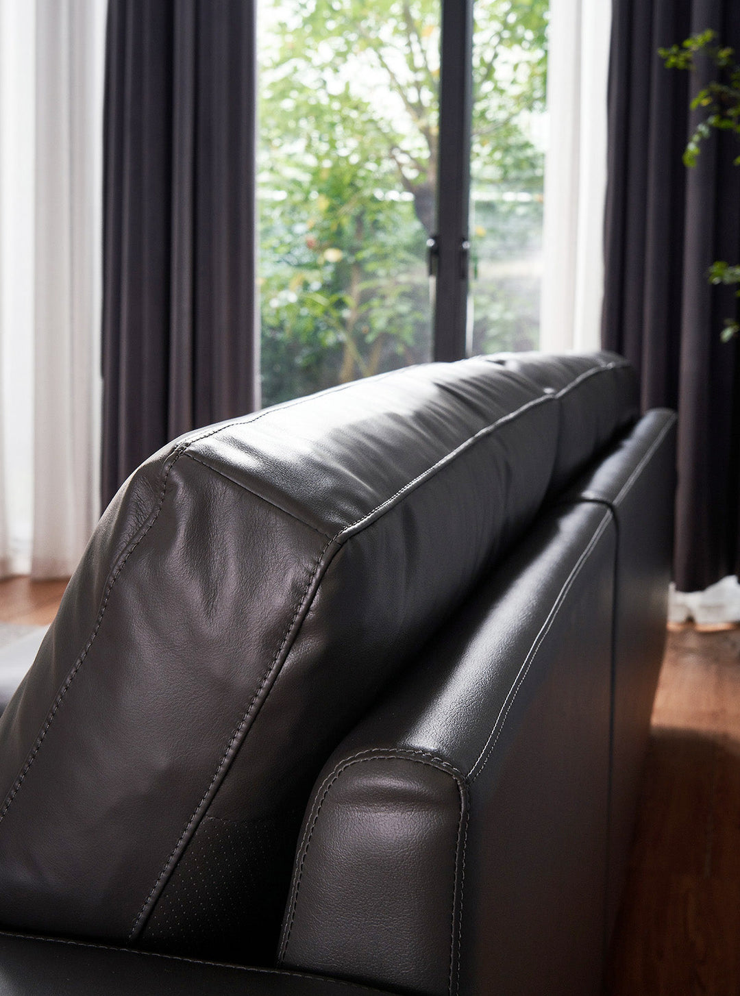 GS9049  Classic American 3 Seater Sofa