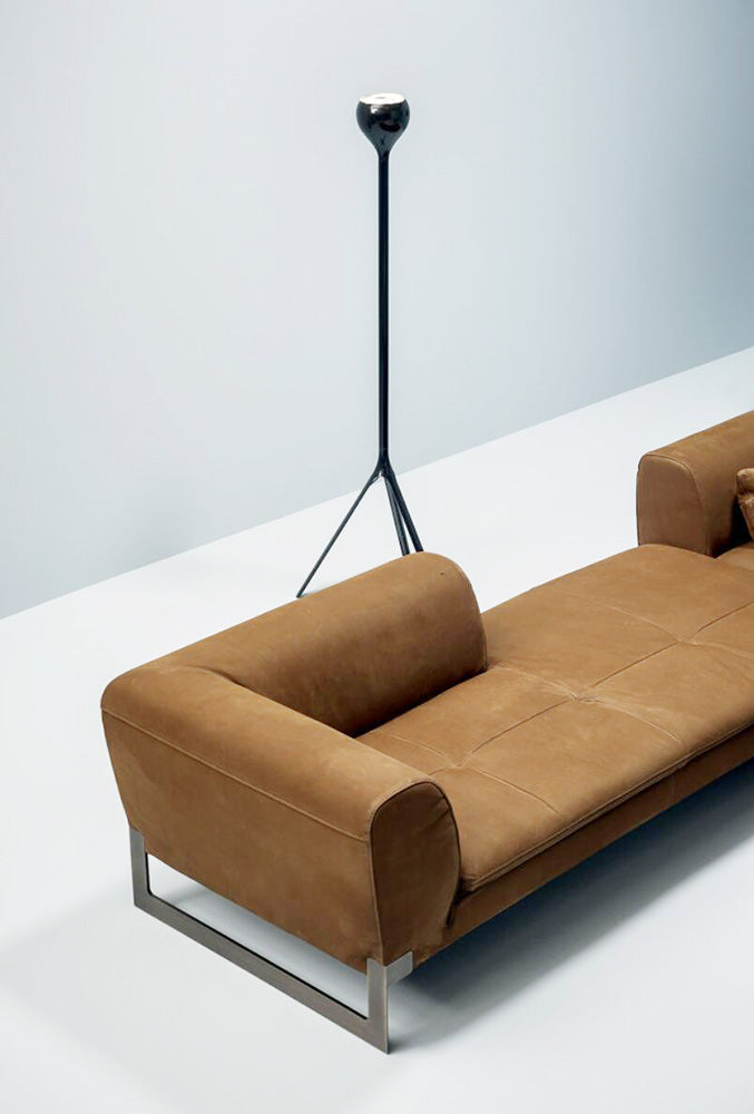 GS9081 Italian Modern Red Fabirc Sofa