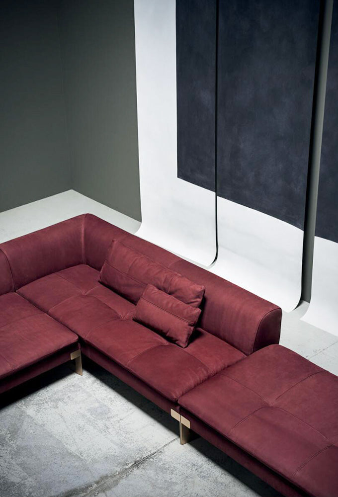 GS9081 Italian Modern Red Fabirc Sofa