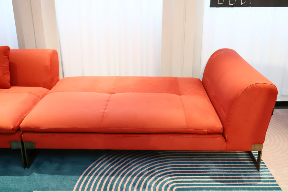 GS9081 Italian Modern Red Fabirc Sofa