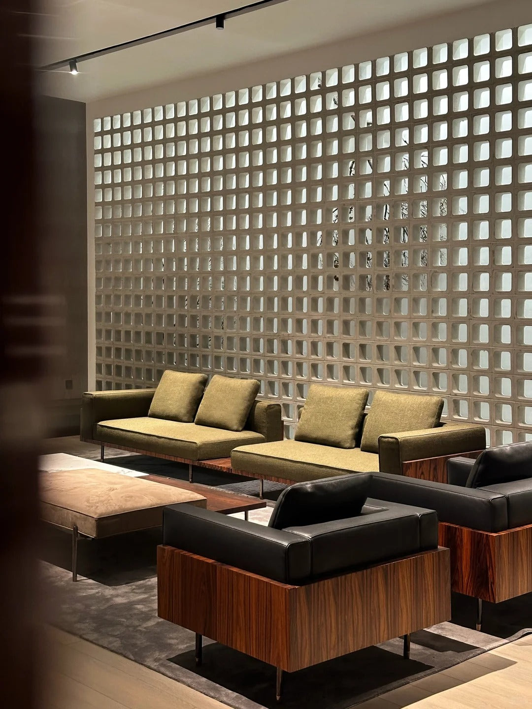 GS9177 Sofa gallery image 5